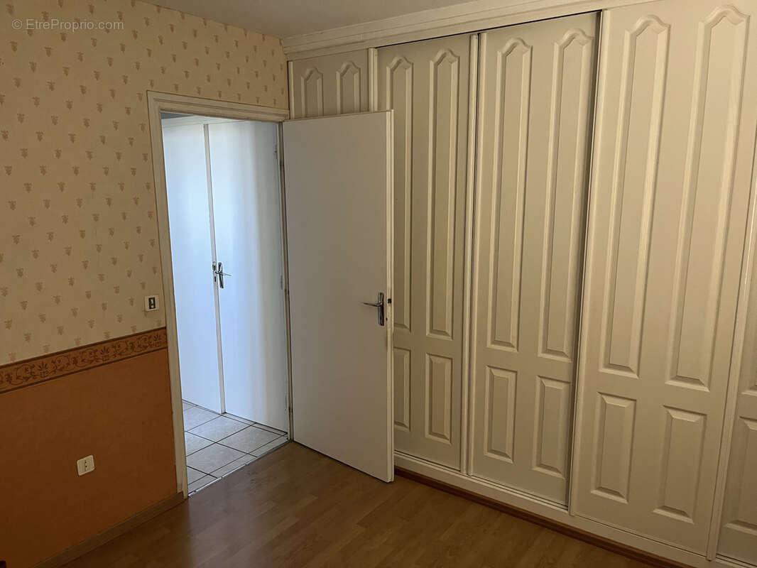 Maison à ANGLARDS-DE-SALERS