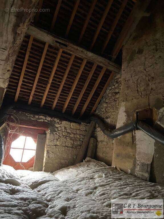 Maison à SAINT-AUBIN-CHATEAU-NEUF