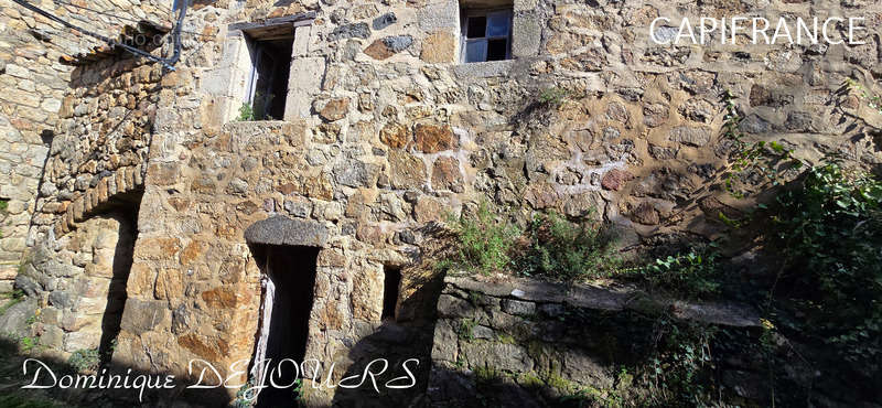 Maison à SAINT-MAURICE-EN-CHALENCON
