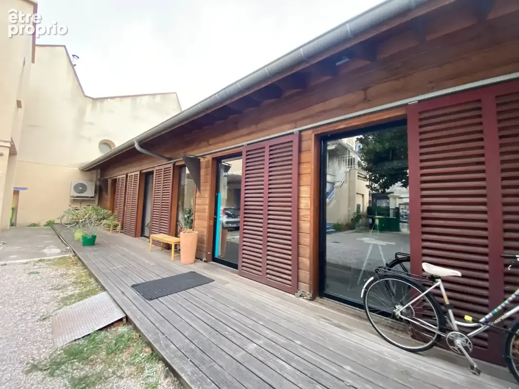 Photo Commerce à Grenoble au prix de 270 000€