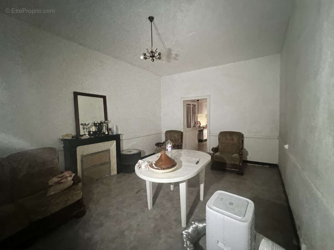 Maison à CHATEAUMEILLANT