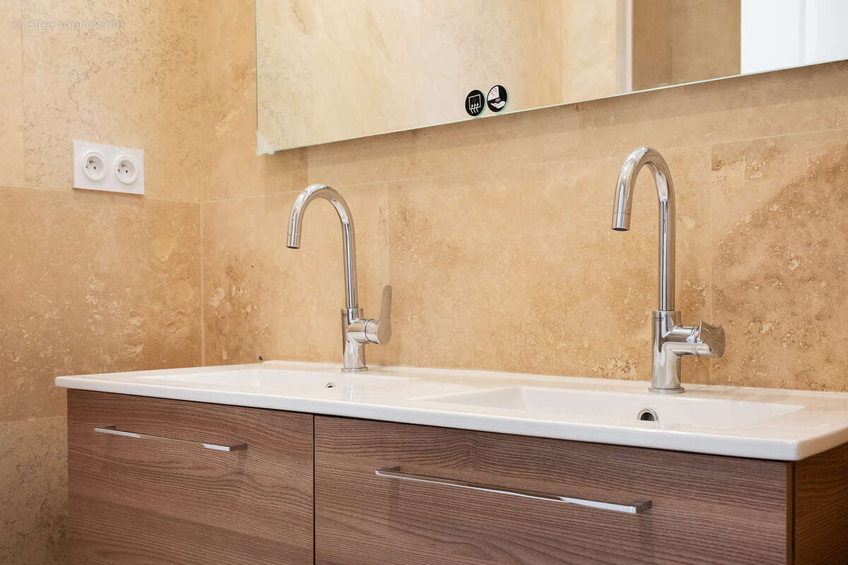 Appartement de Charme, rénové par un architecte à Uzès - photo 9