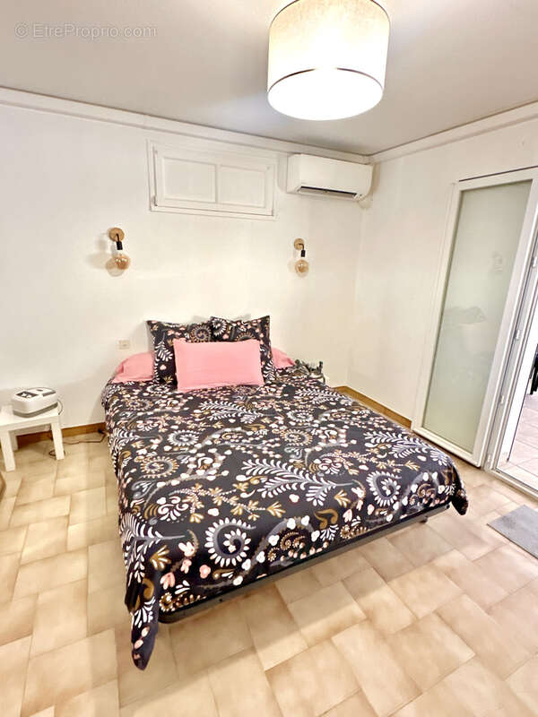 Appartement à MAUGUIO