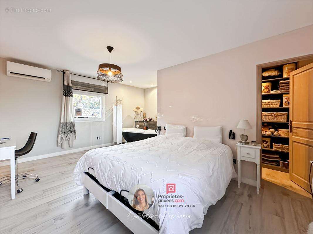 Maison à FIGANIERES