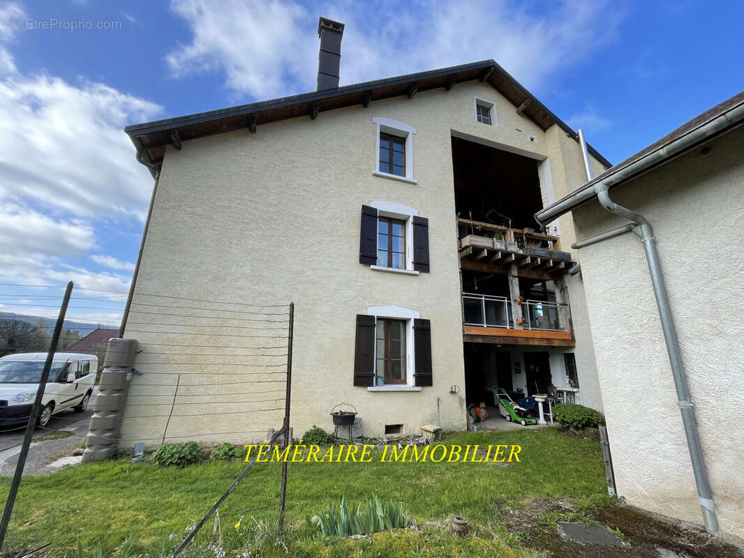 Sirod - Ensemble immobilier de 2 logements - photo 4