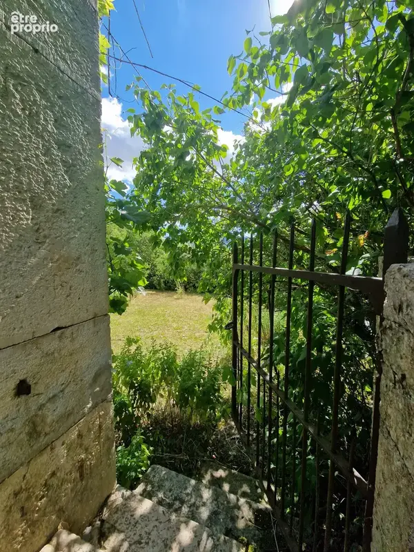 Maison en pierre 175 m2 avec annexes VALROMEY-SUR-SERAN - photo 14