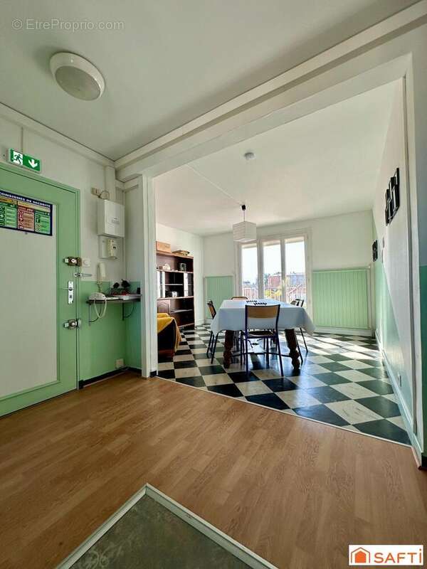 Photo 3 - Appartement à VARENNES-VAUZELLES