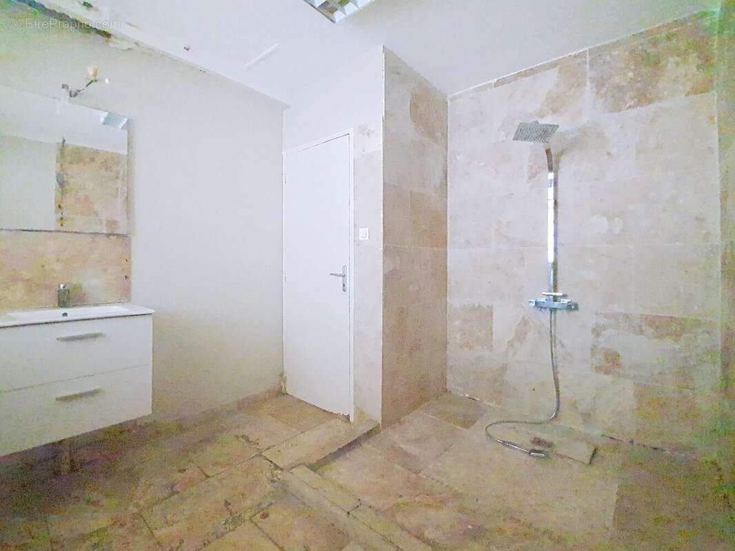 Maison 190 m² à Avignon  - photo 5