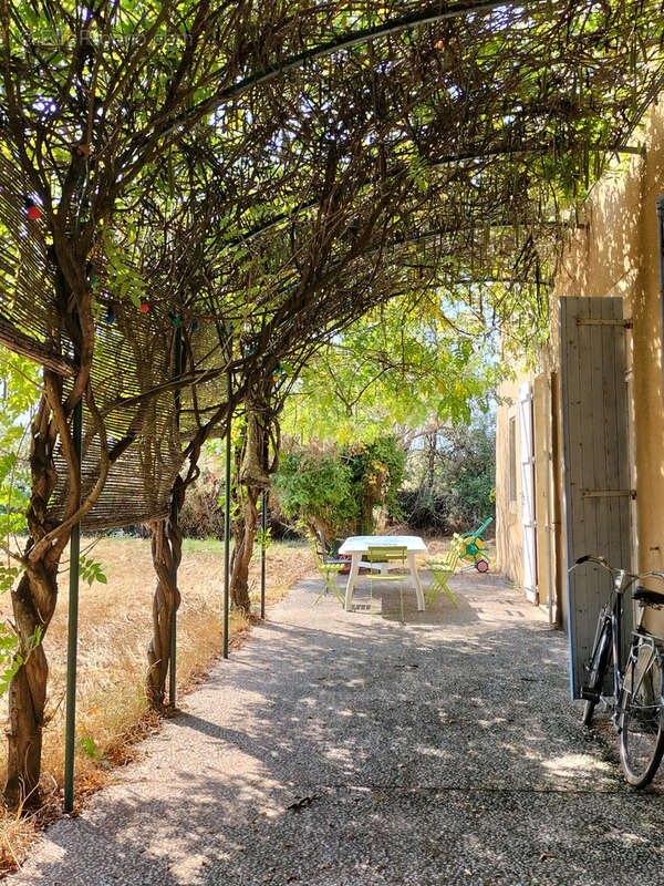 Maison à TACHOIRES
