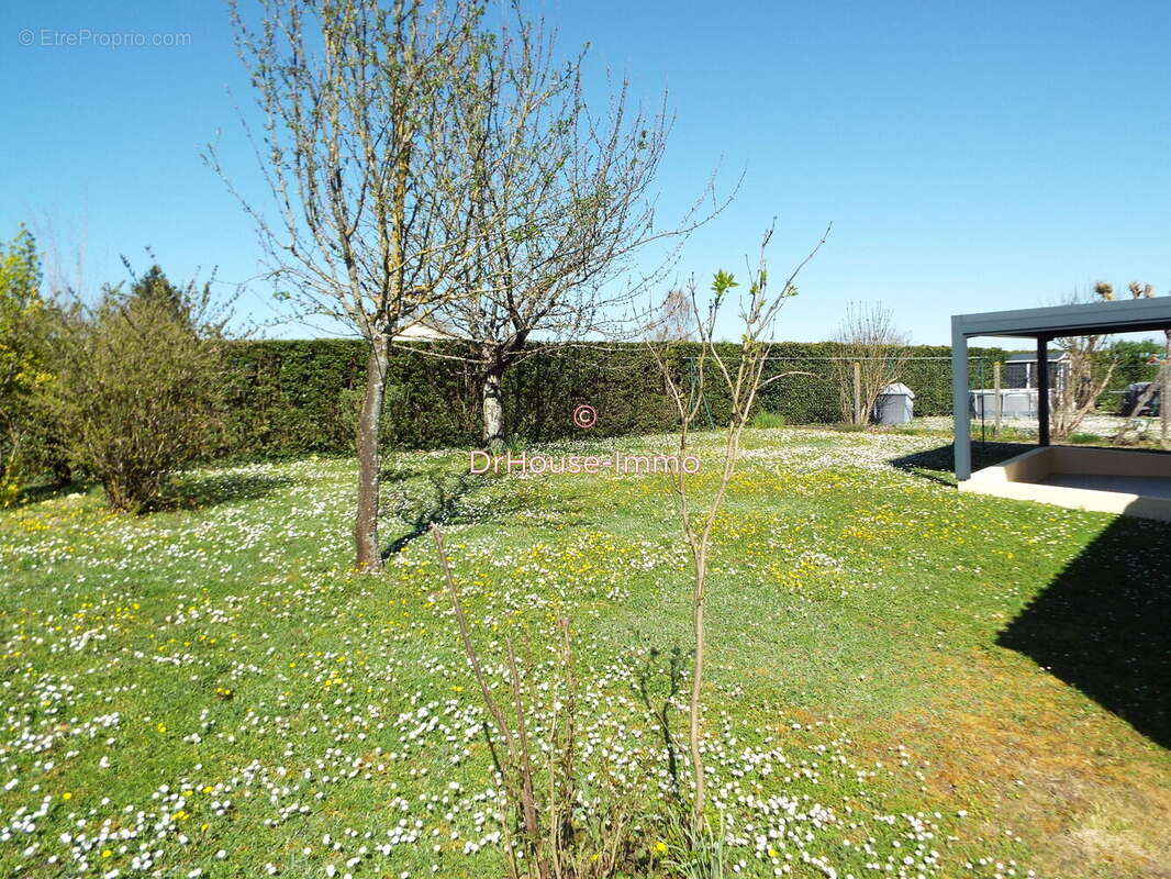 Maison à PONS