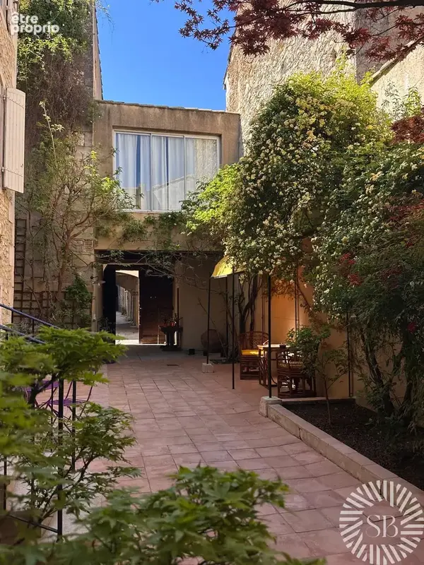 Propriété de charme historique avec cour intérieure - photo 12