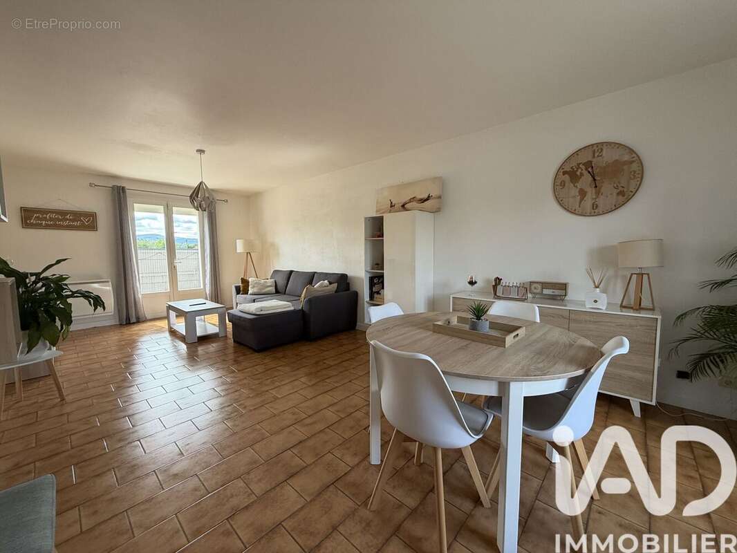 Photo 6 - Maison à NEUVILLE-SUR-AIN