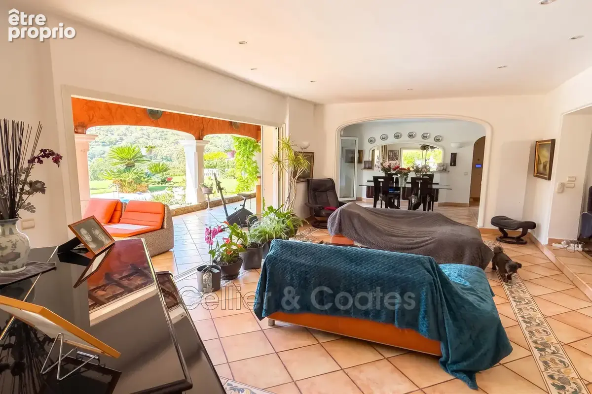 Maison 229 m² à Bormes-Les-Mimosas  - photo 6