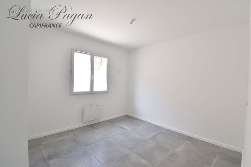 Maison à SAUVIAN