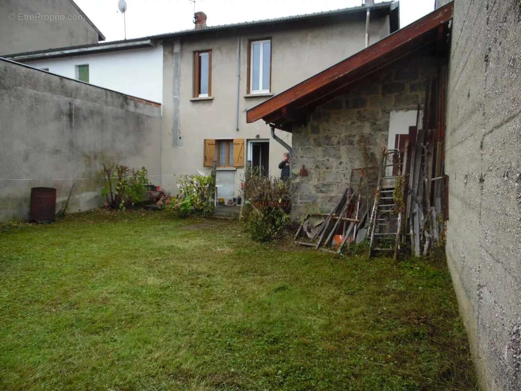 Maison à AMBERIEU-EN-BUGEY