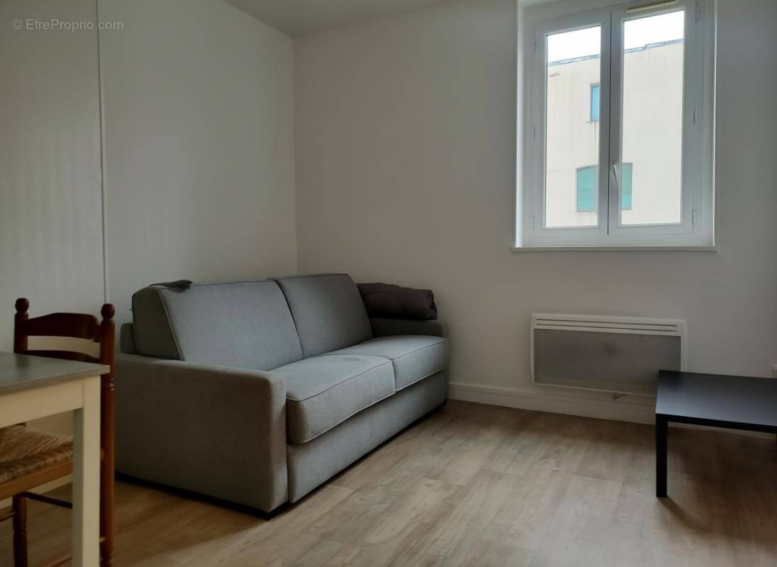 Appartement à PARIS-19E