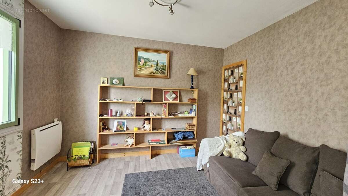 Maison à MAUZE-SUR-LE-MIGNON