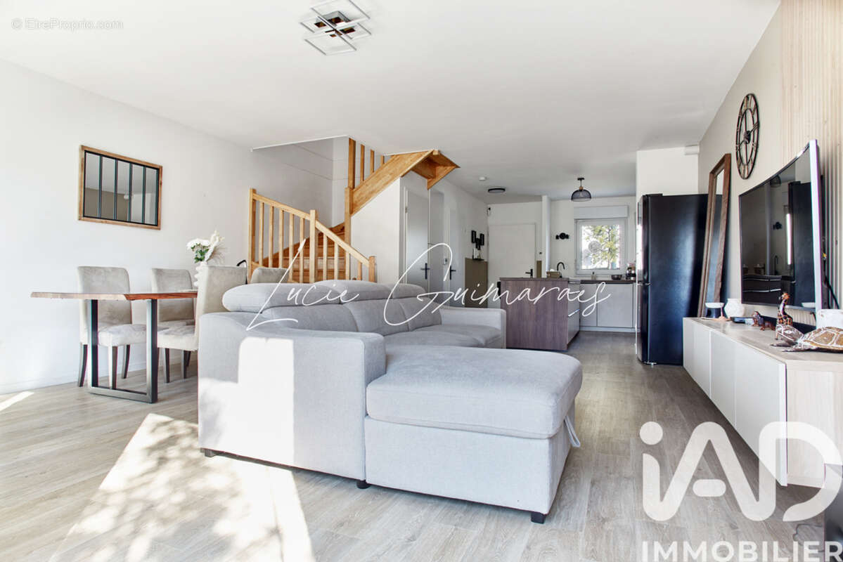 Photo 5 - Maison à PONTAULT-COMBAULT