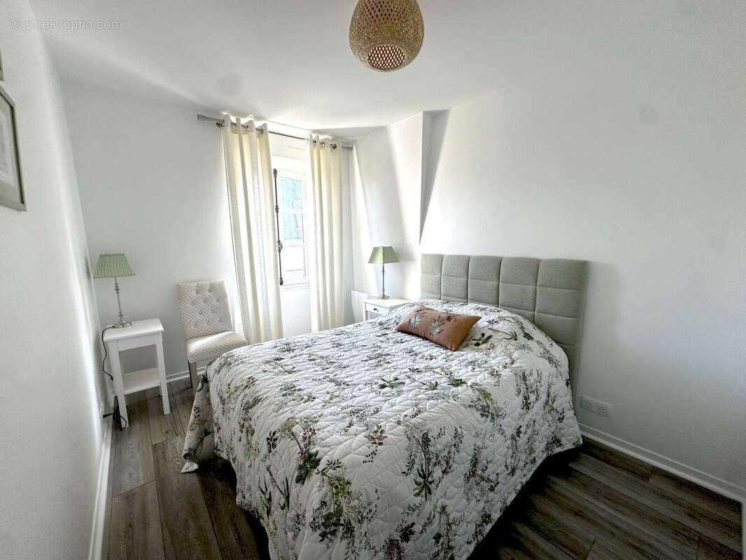 Appartement à FONTAINEBLEAU