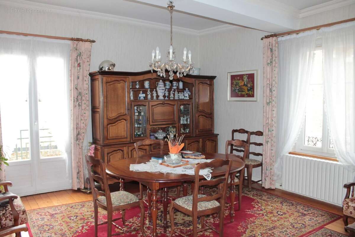 Appartement à SEURRE