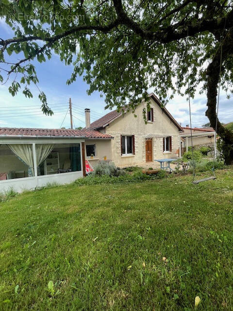 Maison à CIVRAY