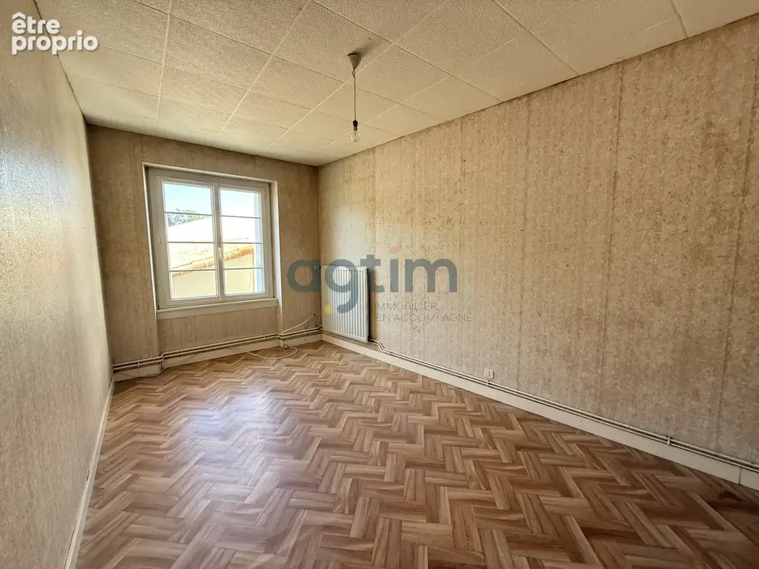 Chavagnes-en-Paillers, centre, maison 141m2 hab, 4 chambres, garage, dépendances, terrain 787m2, clos - photo 18