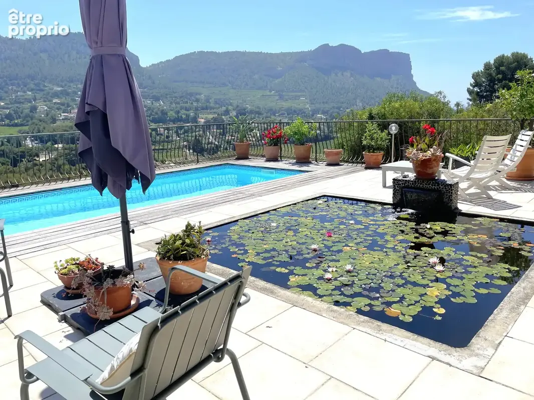 Cassis - Vente maison avec garage, piscine & vue mer - photo 2