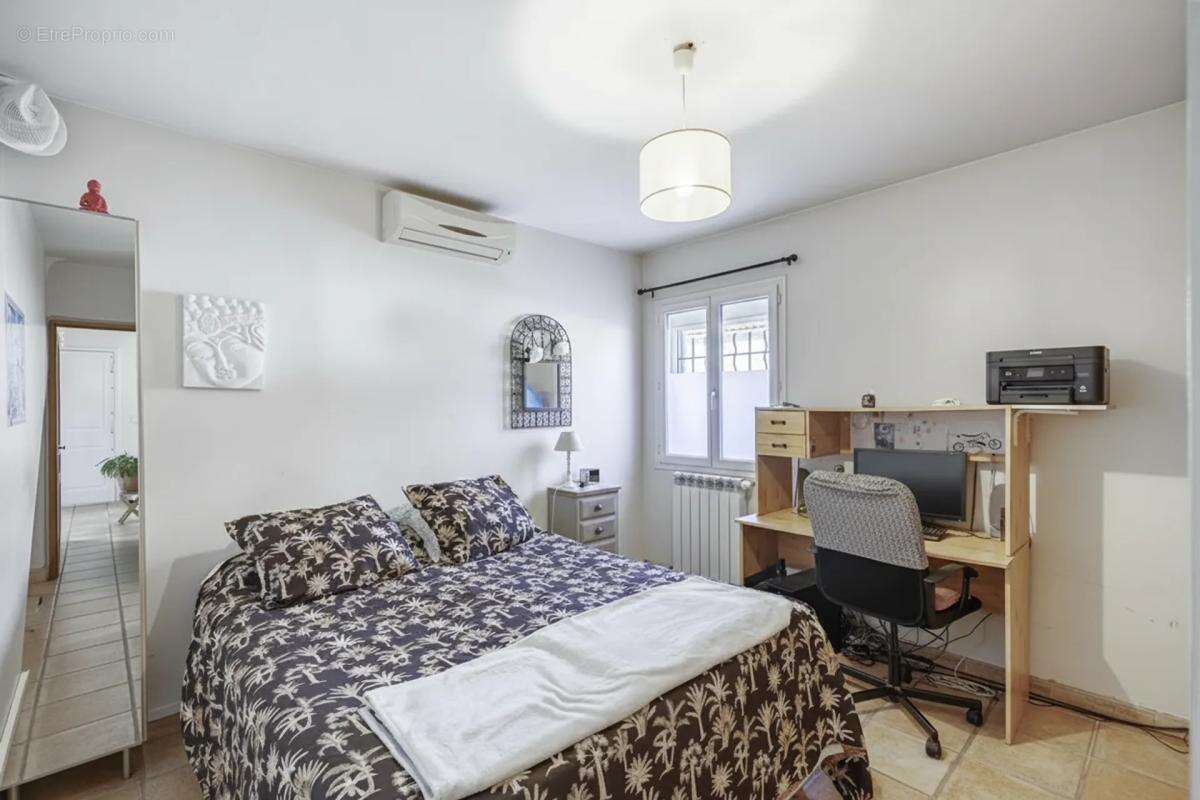 Maison à MARSEILLE-12E