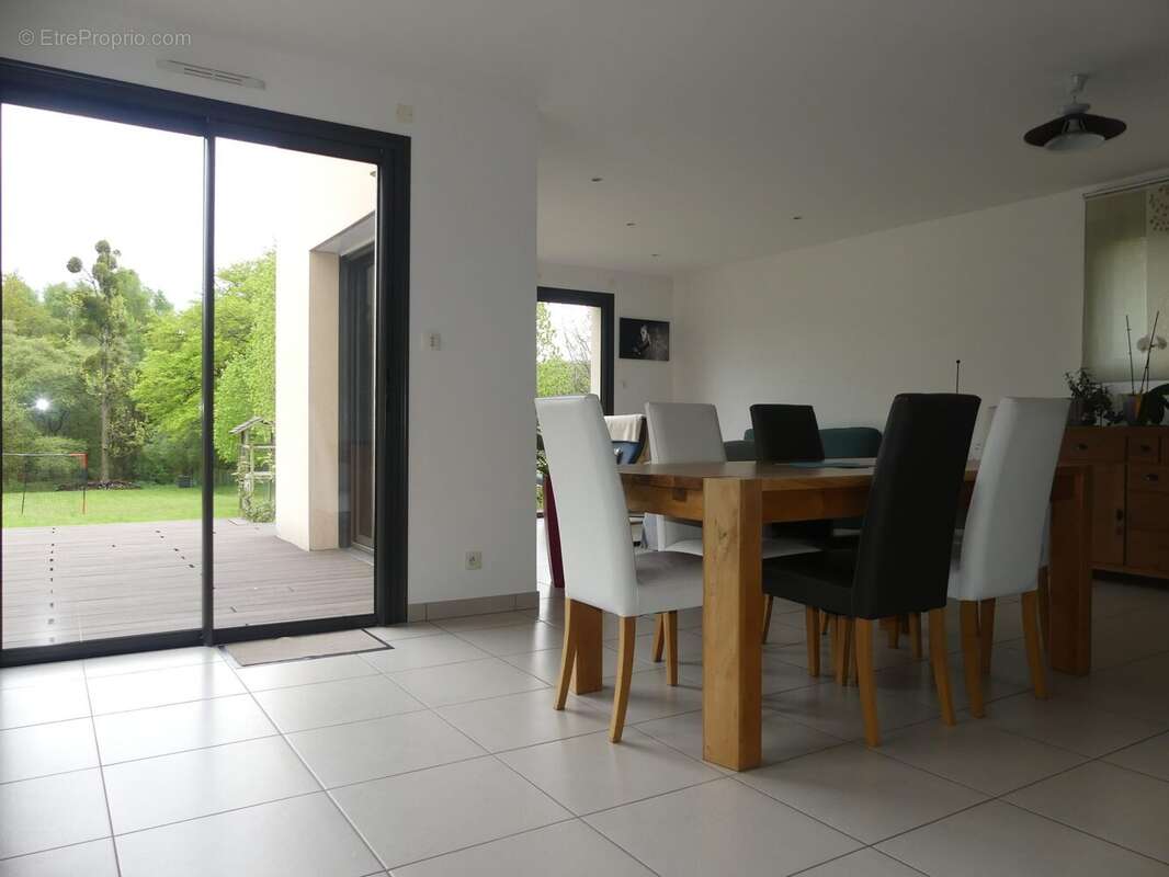 Maison à SAINTE-MARIE