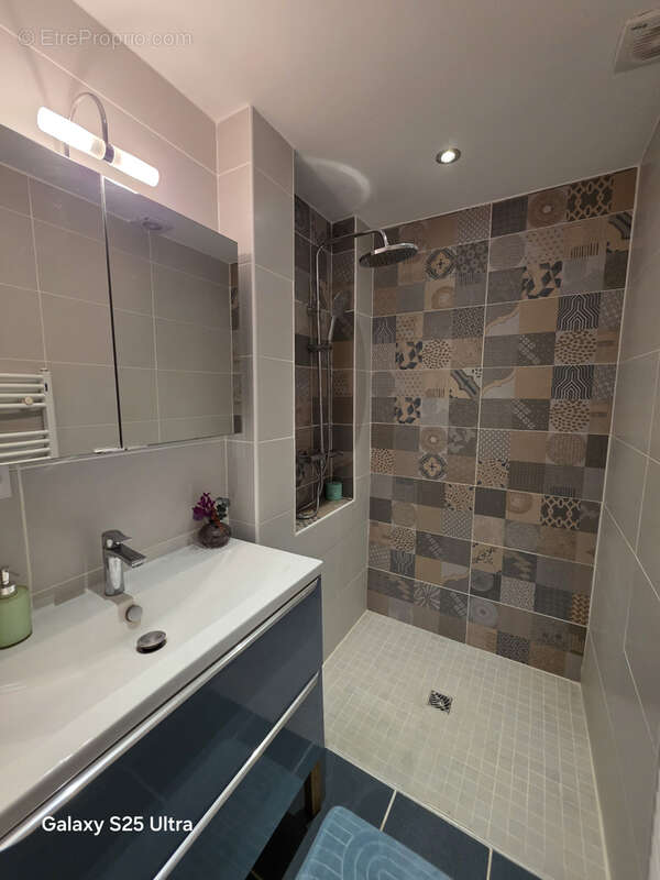 Appartement à ROMAGNAT