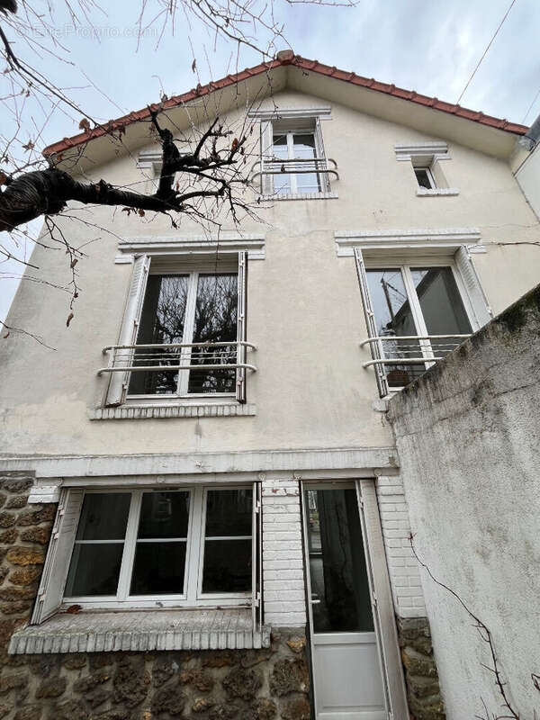 Maison à VILLEMOMBLE