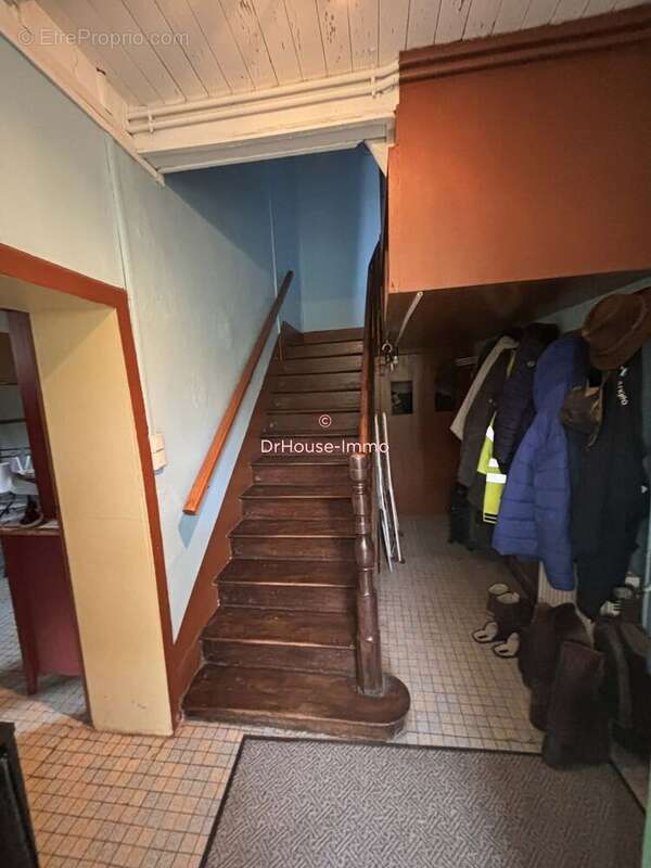 Maison à AMBRES