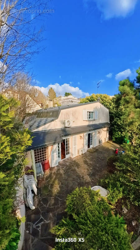 Maison à LE RAINCY