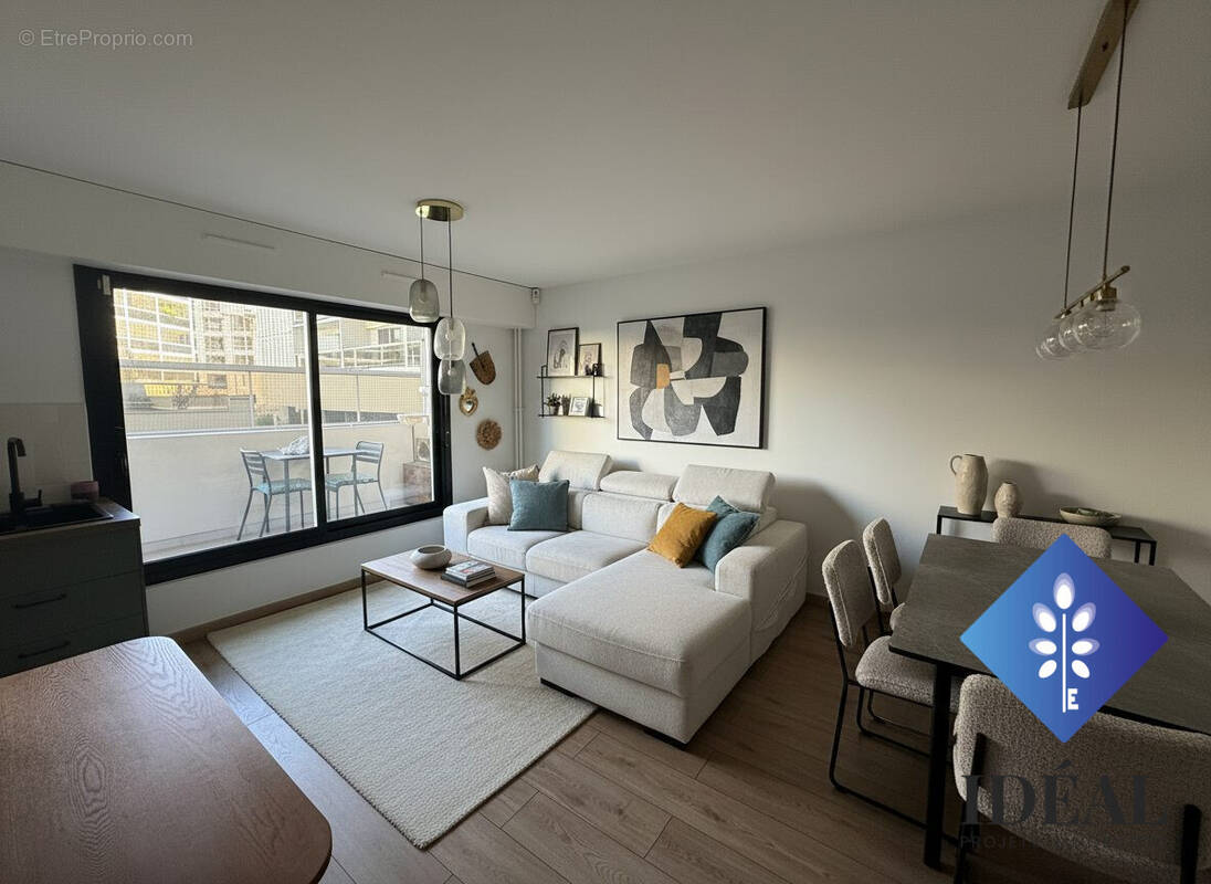 Appartement à PARIS-12E
