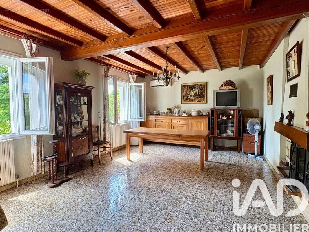 Photo 4 - Maison à MERPINS