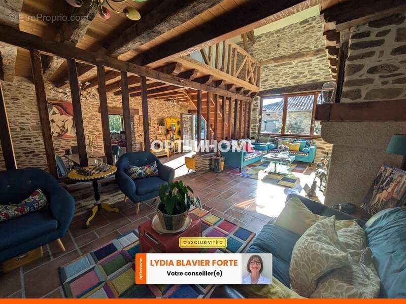 Maison à NEUVIC-ENTIER