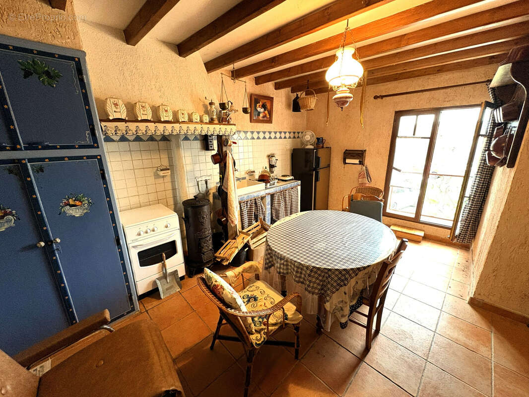 Maison à SAINT-JULIEN