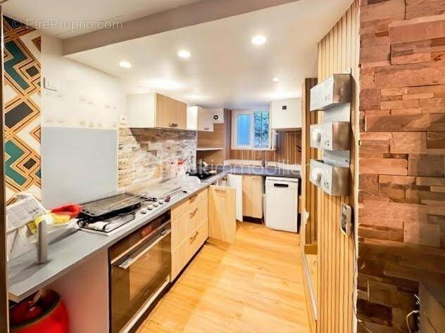 Maison à VILLENEUVE-SOUS-DAMMARTIN