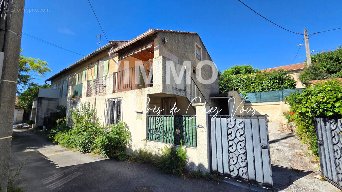 Maison à CADOLIVE