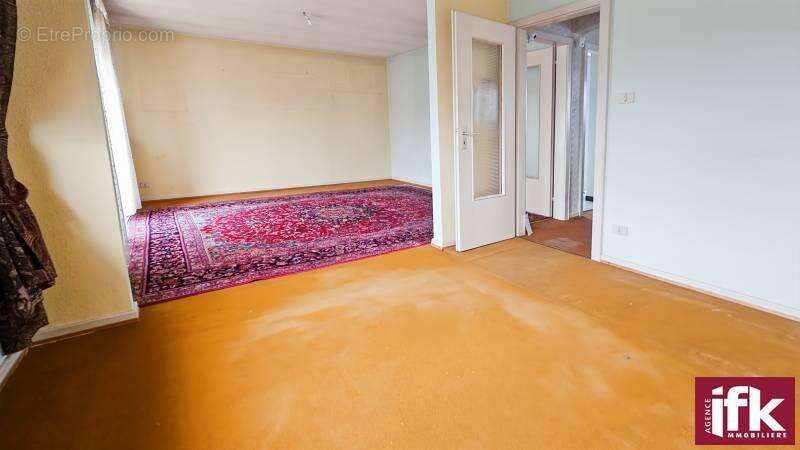 Maison à SAINTE-CROIX-EN-PLAINE