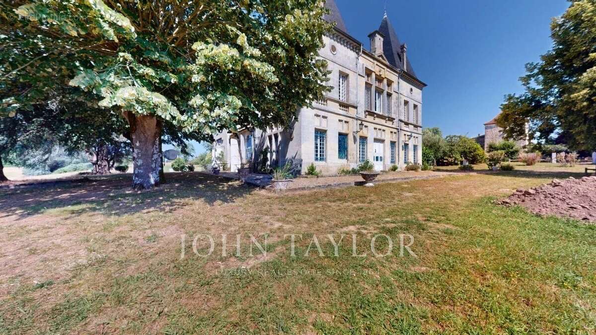 Chateau - 23 hectares - 30 minutes de Bordeaux - photo 20