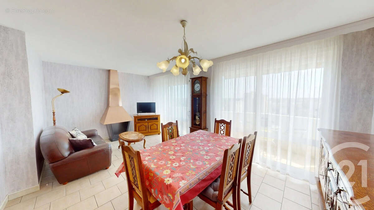 Appartement à SAINT-QUENTIN