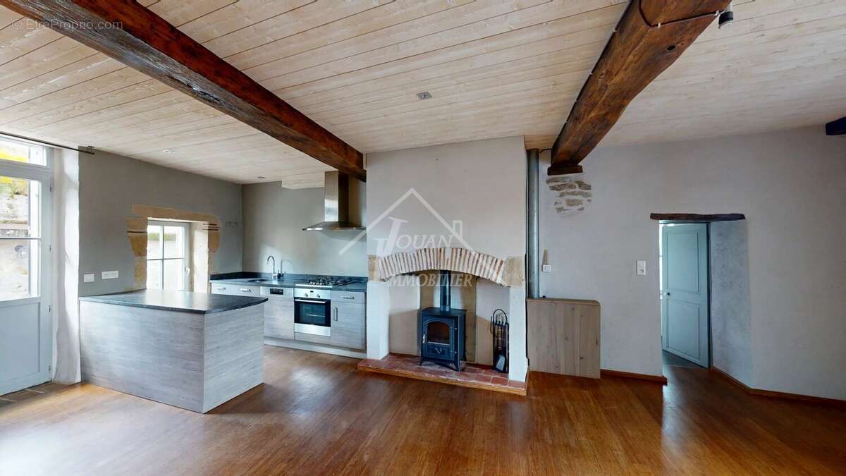 Maison à BOURBON-L'ARCHAMBAULT