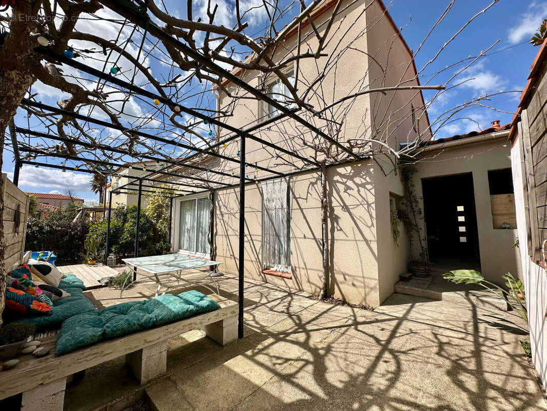 Maison à ELNE