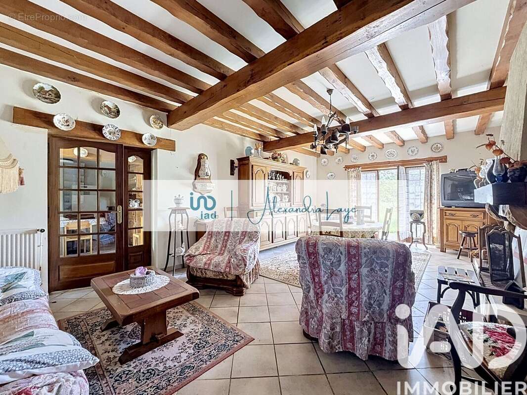 Photo 2 - Maison à FERICY