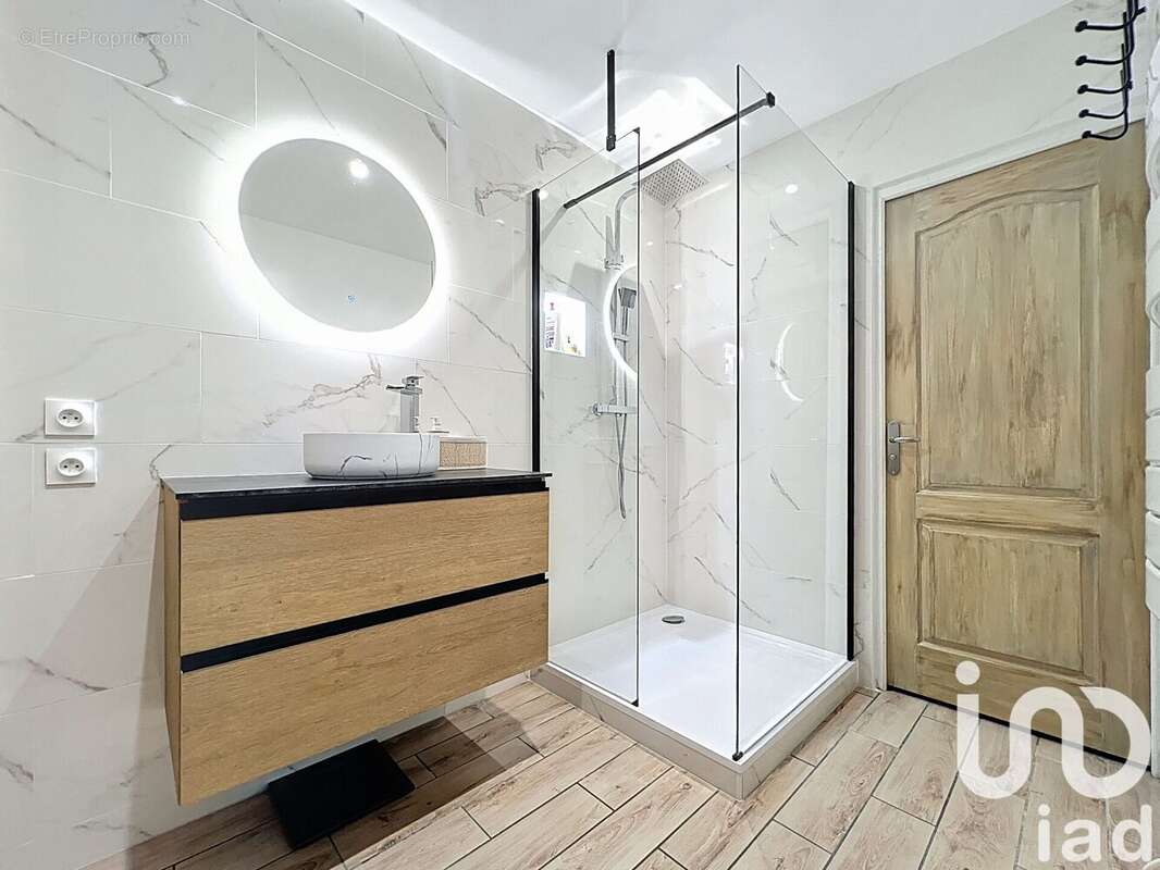 Photo 4 - Maison à SAINT-ESCOBILLE