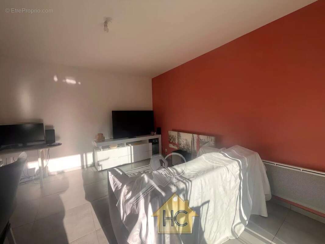 Appartement à PEGOMAS