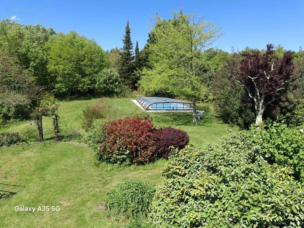 Maison à SAINT-JEAN-DU-BOUZET