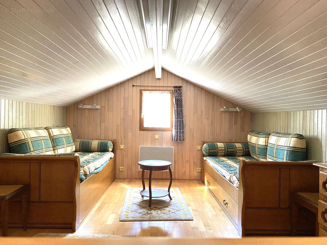 Maison à BAZOCHES-SUR-LE-BETZ