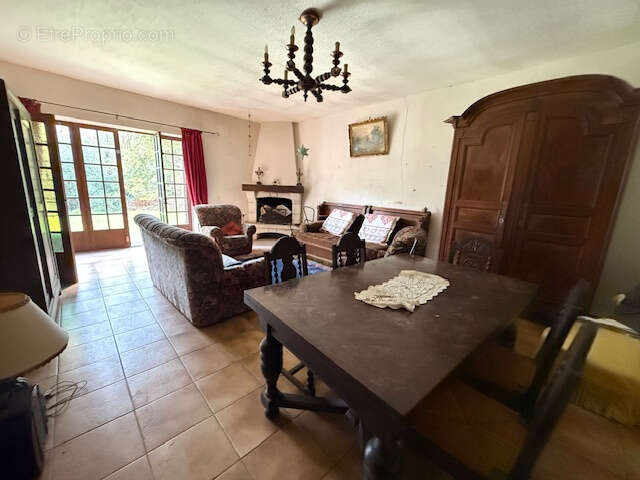 Maison à CHENAUD